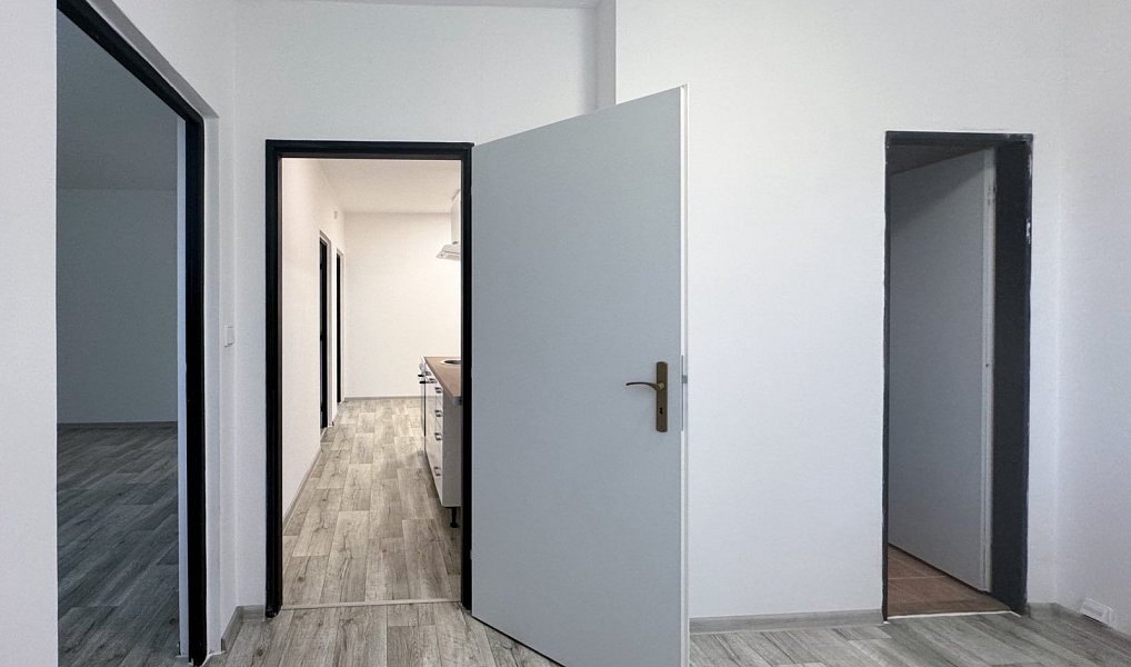 Pronájem bytu 3+1 63 m², Chomutov – náhled fotky 8