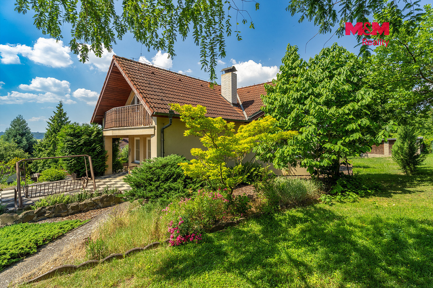 Prodej domu 281 m² s pozemkem 1 613 m² — photo 2