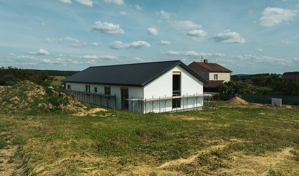 Prodej domu 191 m² s pozemkem 762 m², Loza – náhled fotky 7