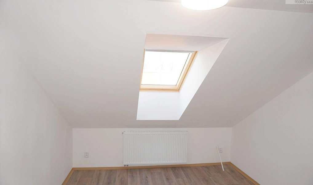 Pronájem bytu 4+kk 70 m², Litvínov – náhled fotky 10