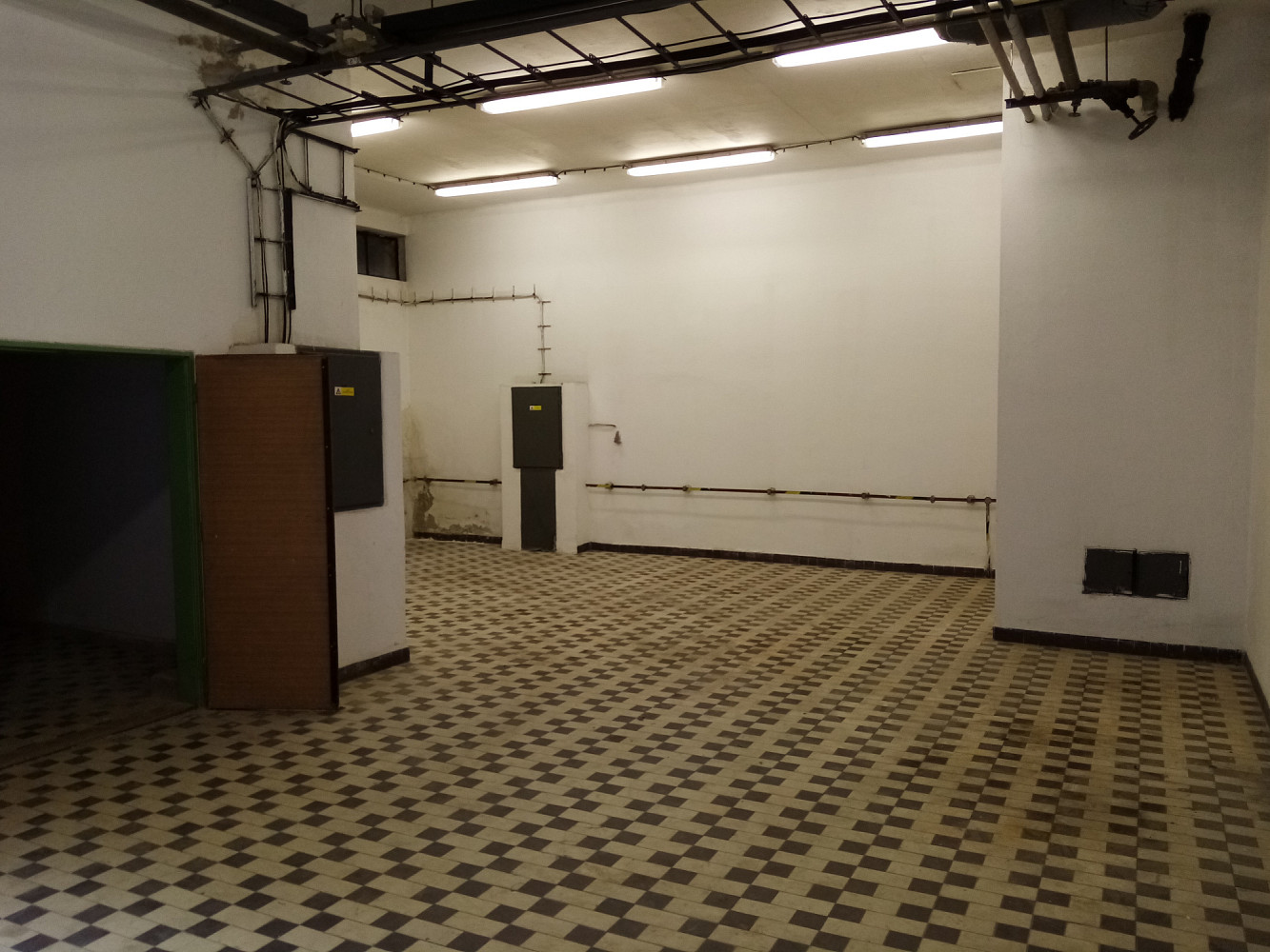 Pronájem komerčního objektu (jiného typu) 112 m² – fotografie 3