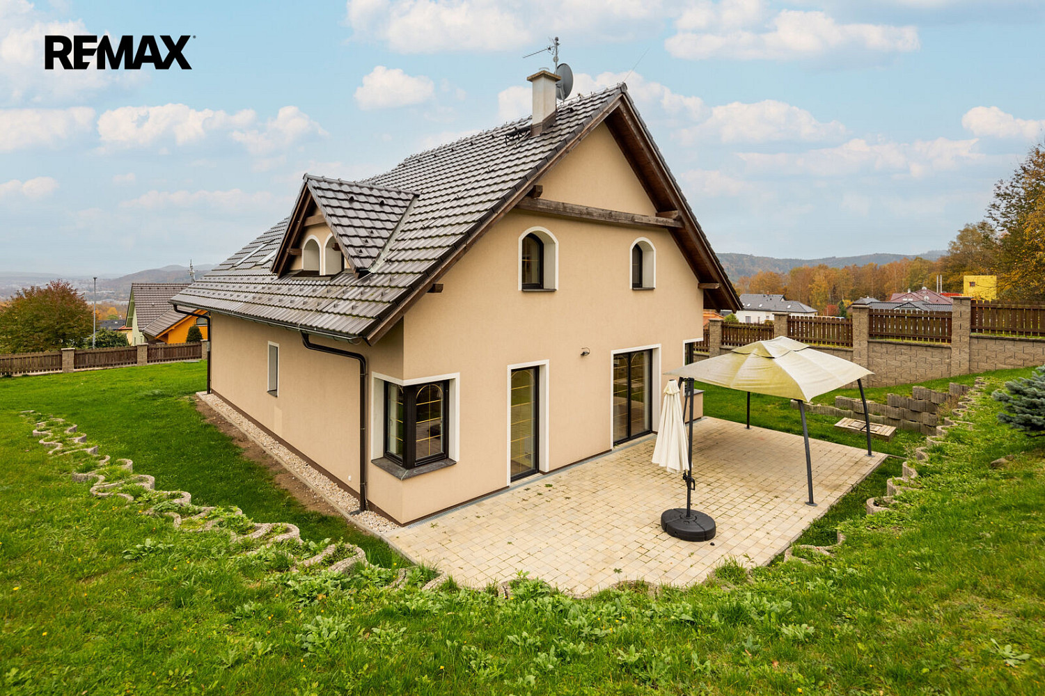 Prodej domu 205 m² s pozemkem 946 m²
