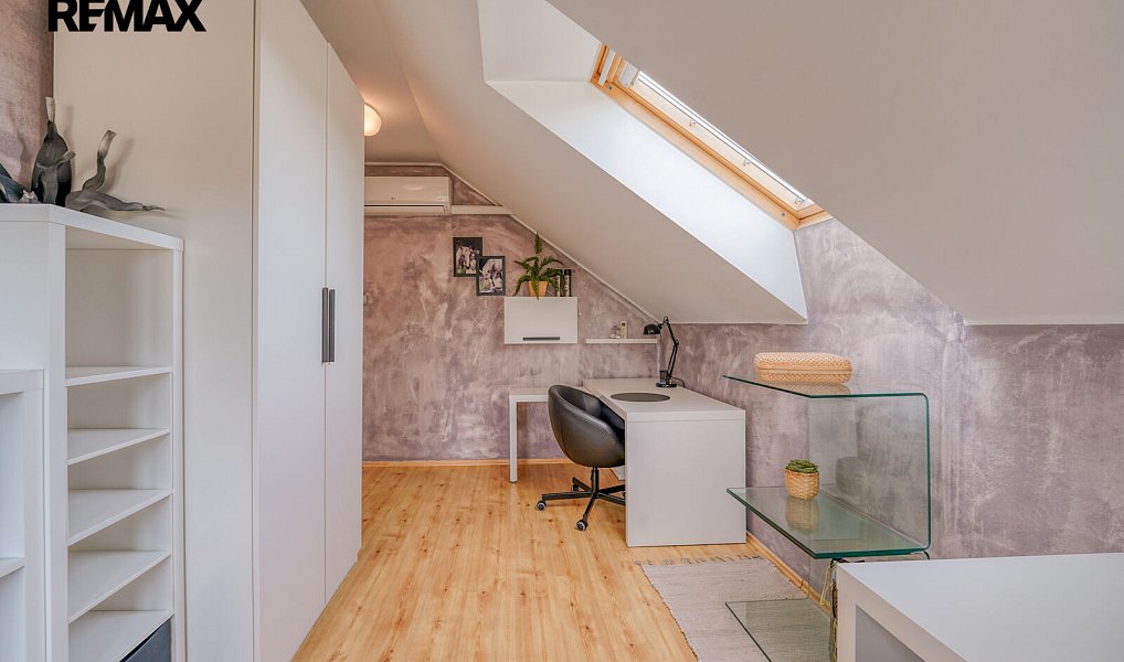Prodej domu 200 m² s pozemkem 1 161 m², Plzeň – náhled fotky 16