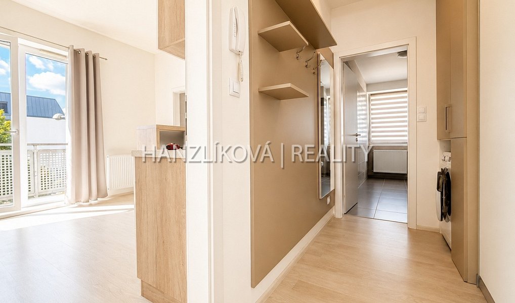 Pronájem bytu 2+kk 40 m², České Budějovice – náhled fotky 4