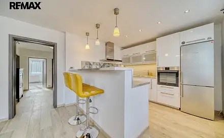 Prodej bytu 4+kk 75 m², Křečhoř, okres Kolín