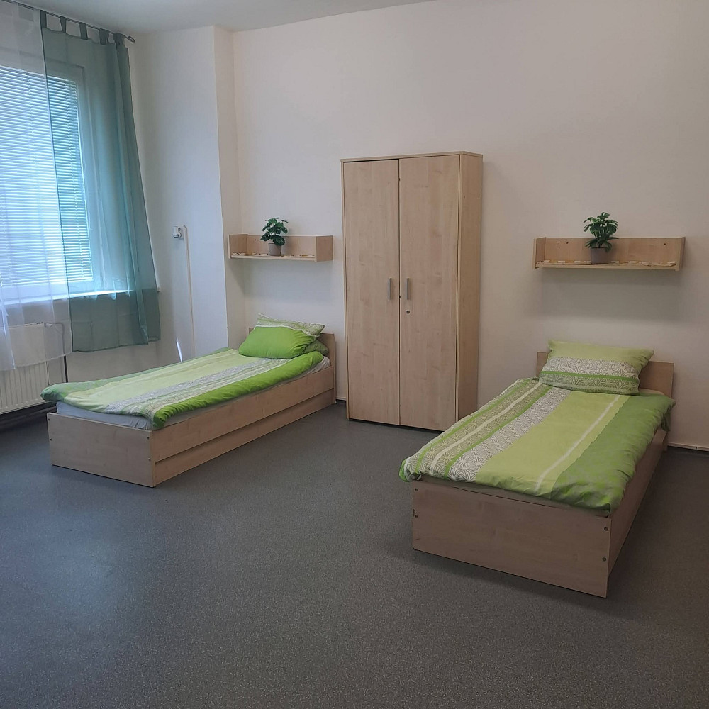 Pronájem bytu 1+kk 40 m² – pohled 3