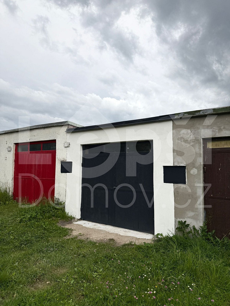 Prodej garáže 23 m2 u Rybníčku v Jeseníku – fotografie 4