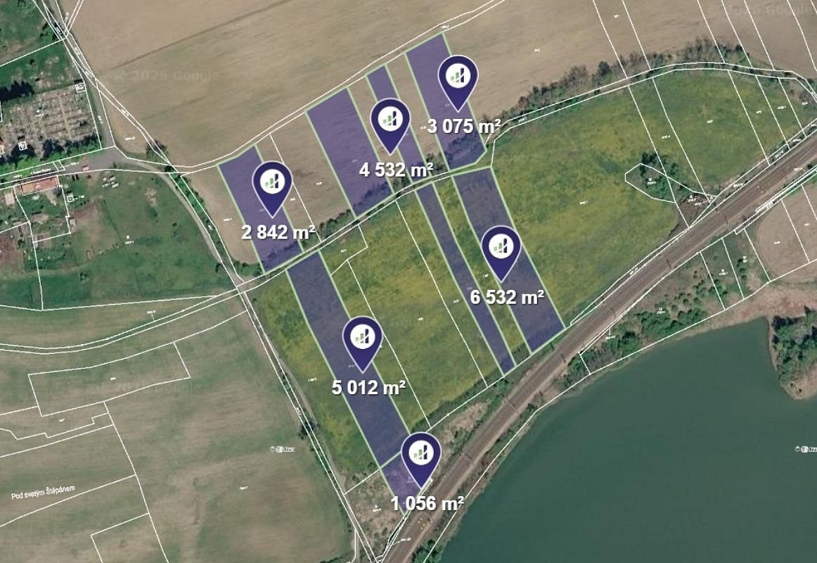 Prodej pole 5 762 m²
