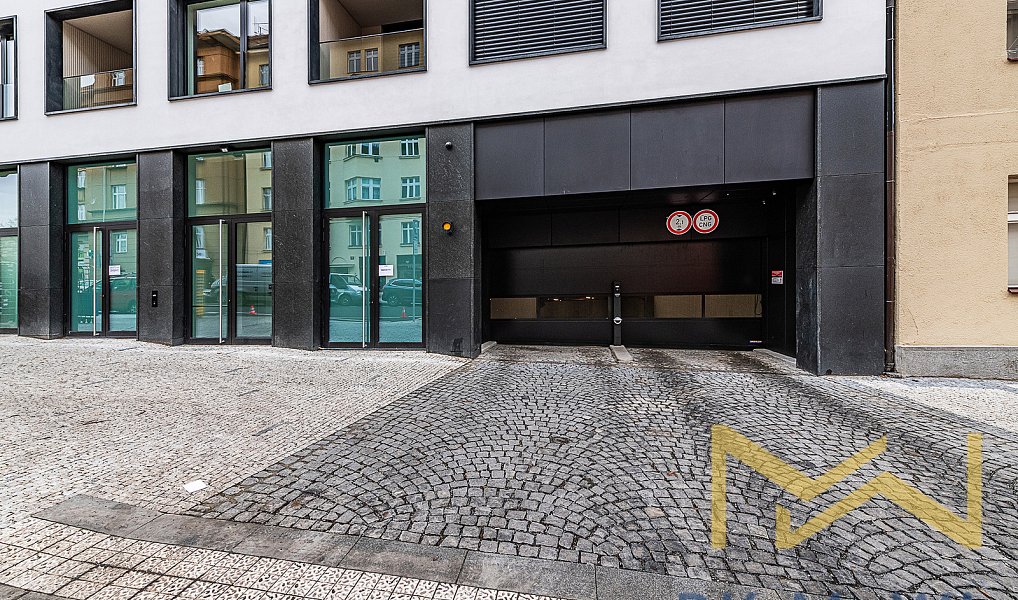 Pronájem bytu 2+kk 58 m², Praha – náhled fotky 10