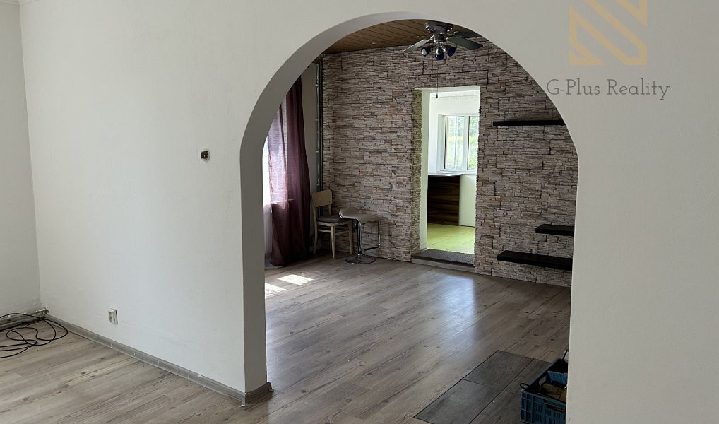 Prodej domu 196 m² s pozemkem 1 929 m², Lukavec – náhled fotky 18