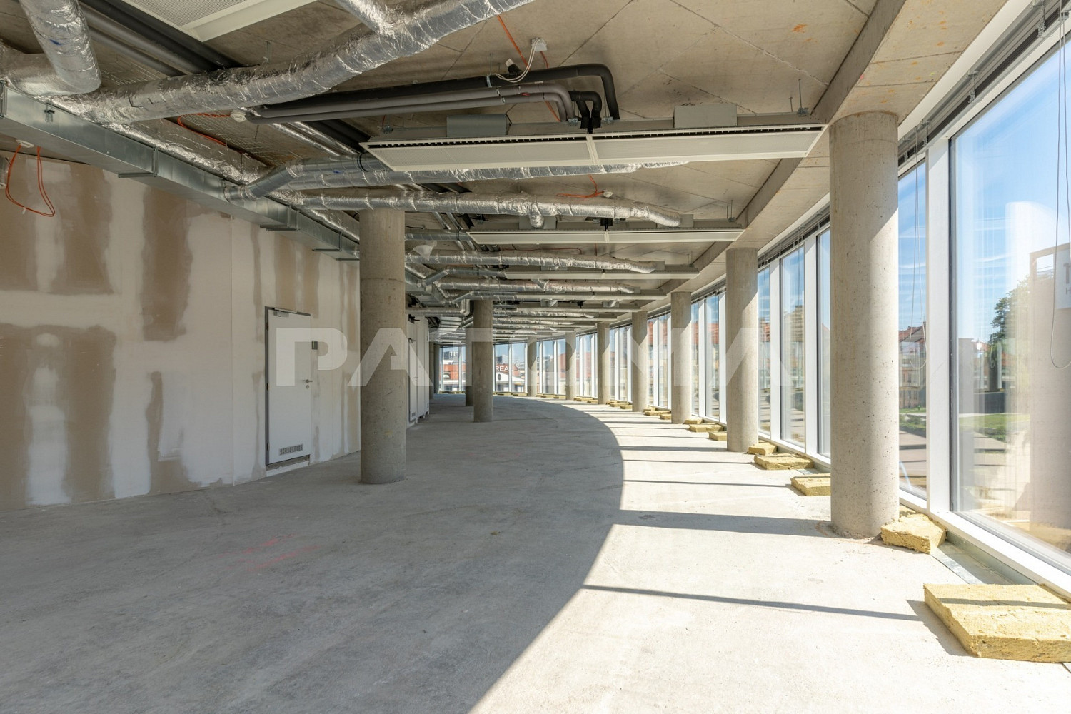 Pronájem kanceláře 454 m² – fotografie 4