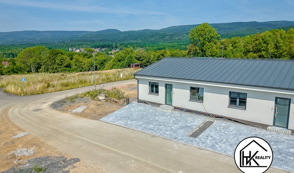 Prodej domu 94 m² s pozemkem 297 m², Dubí – náhled fotky 30