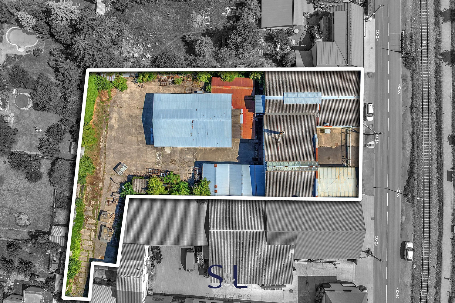 Prodej výrobních prostor 760 m² – fotografie 2