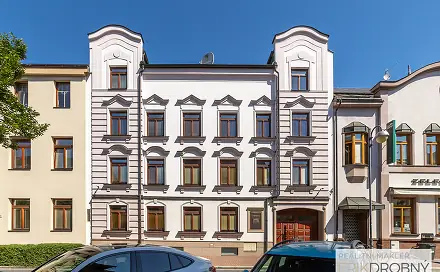 Pronájem bytu 3+kk 92 m², Hronovická, Pardubice - Zelené Předměstí