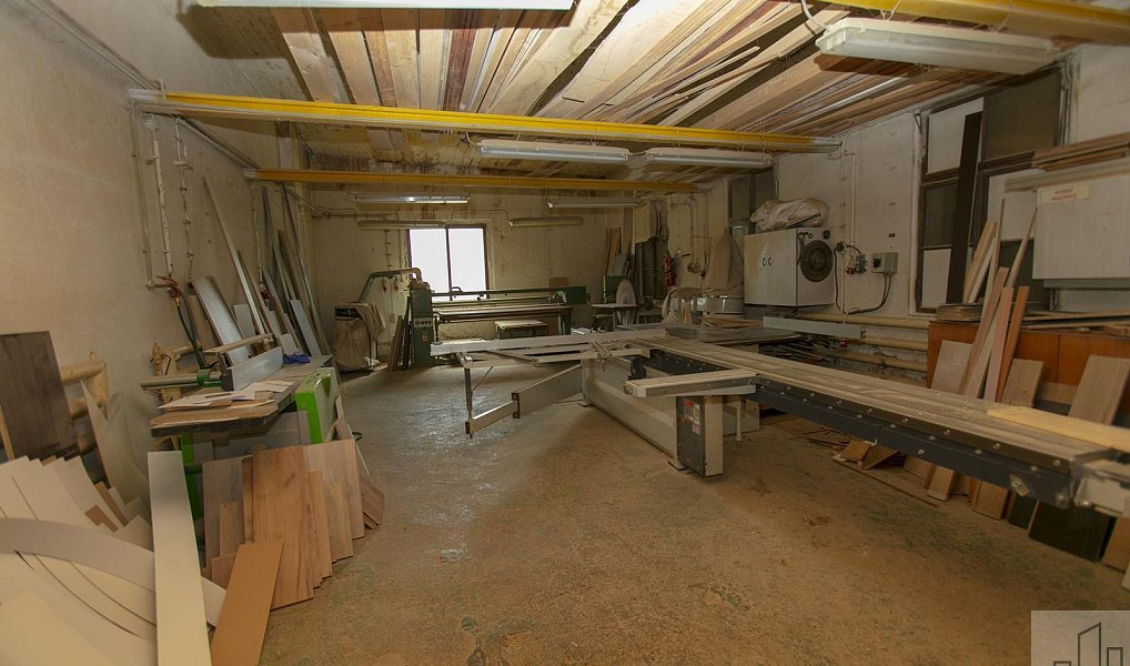 Prodej výrobních prostor 255 m², Lahošť – náhled fotky 12