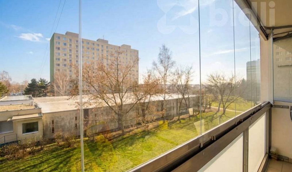 Prodej bytu 3+1 77 m², Praha – náhled fotky 23