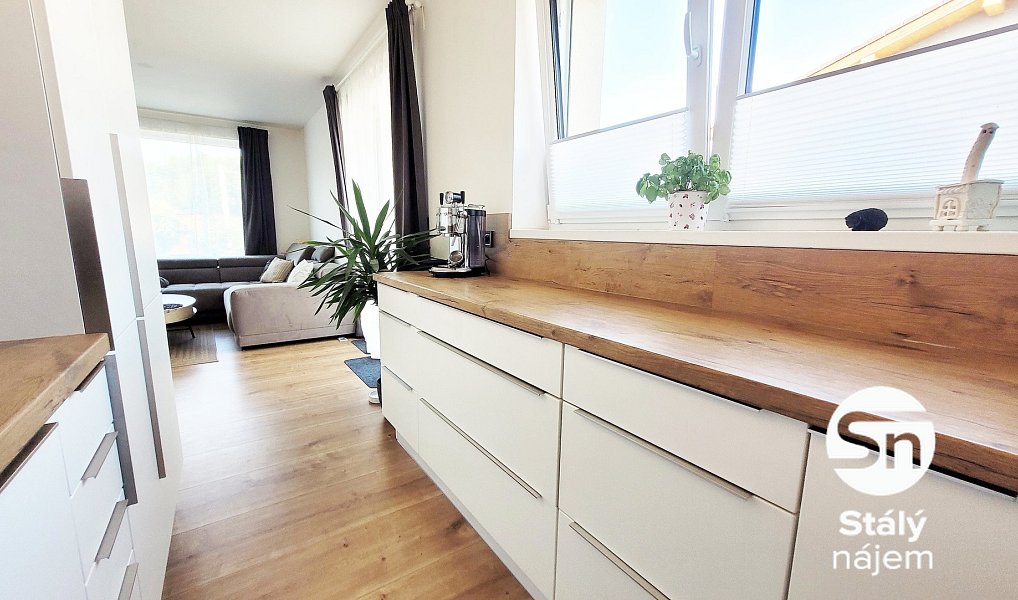 Pronájem bytu 3+kk, 78 m², Beroun, Svinaře