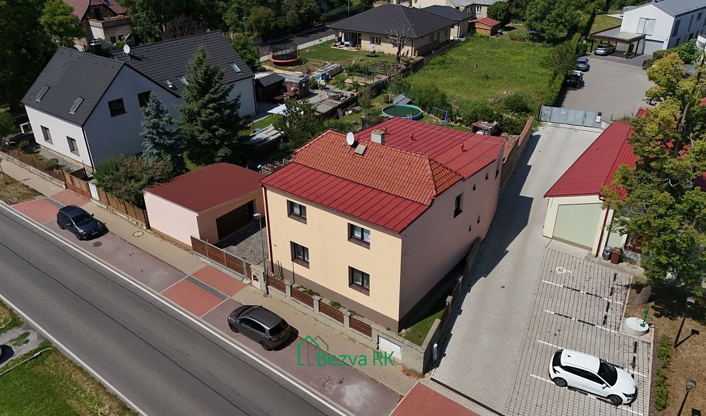 Prodej domu 250 m² s pozemkem 843 m², Nučice – náhled fotky 4