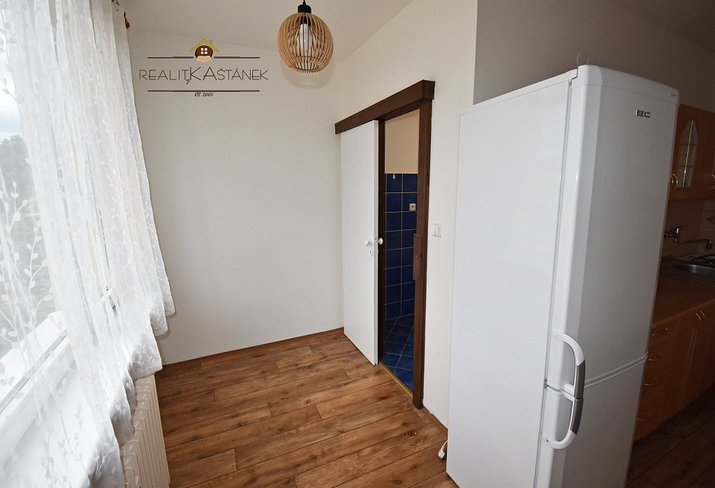 Pronájem bytu 2+1 61 m² – fotografie 4