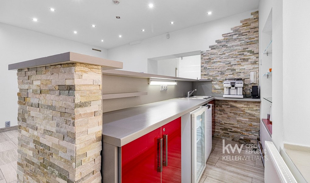 Prodej bytu 4+1 471 m², Nové Strašecí – náhled fotky 52