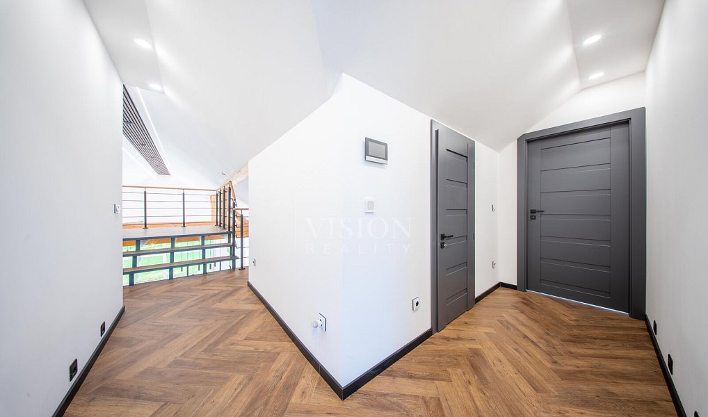 Prodej domu 272 m² s pozemkem 1 091 m², Kamenice – náhled fotky 29
