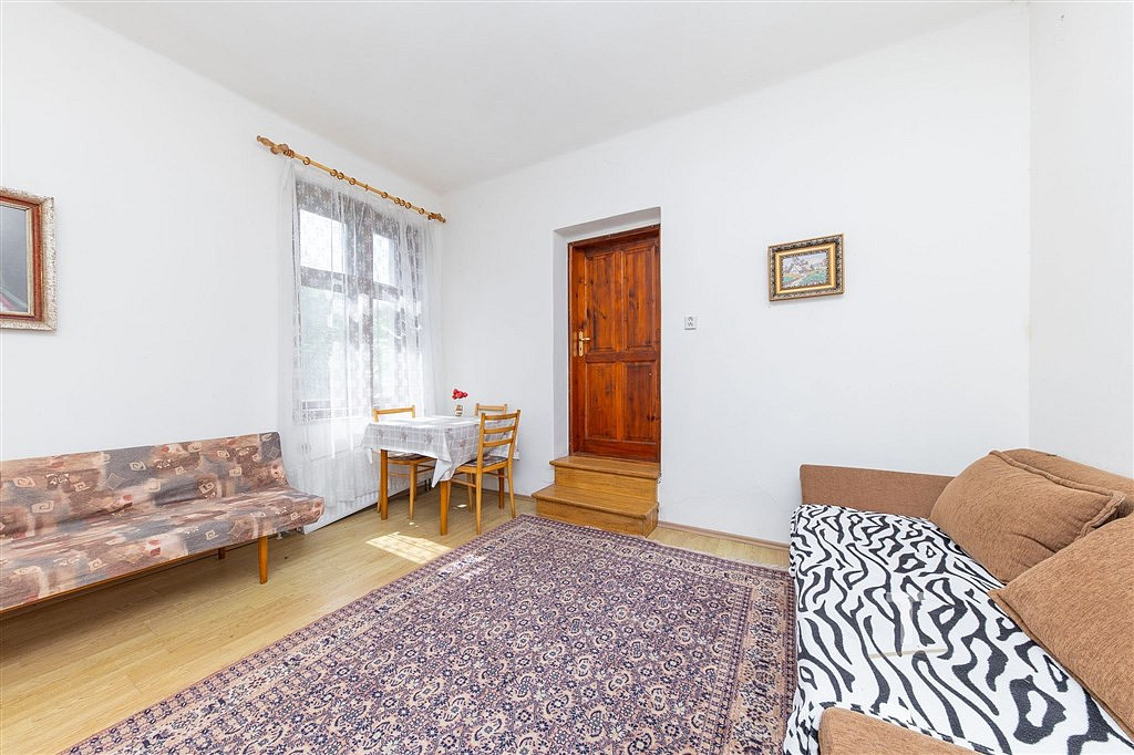Prodej domu 430 m² s pozemkem 1 800 m² - Ansicht 5