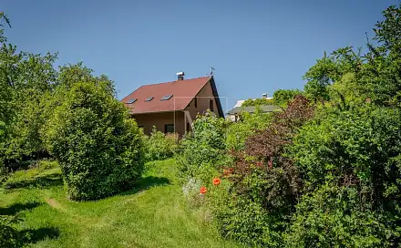 Prodej domu 129 m² s pozemkem 1 958 m², Týnec nad Sázavou - Čakovice, okres Benešov