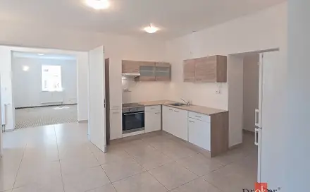 Prodej bytu 3+kk 88 m², Lesní, Mariánské Lázně, okres Cheb