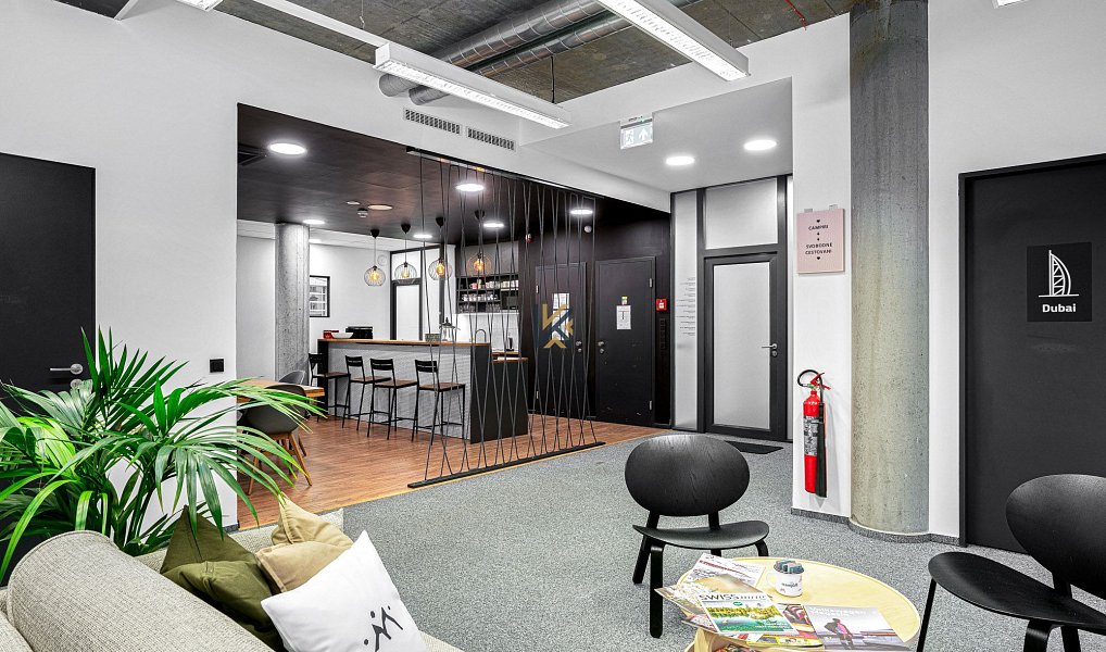 Pronájem kanceláře 539 m², Praha – náhled fotky 2