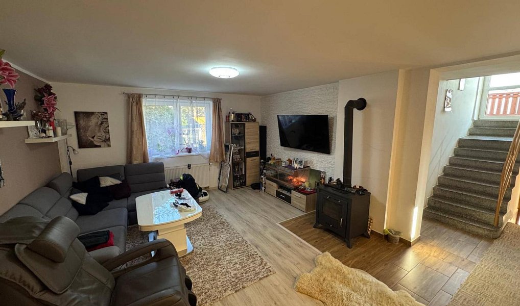 Prodej domu 240 m² s pozemkem 1 115 m², Zborovice – náhled fotky 4