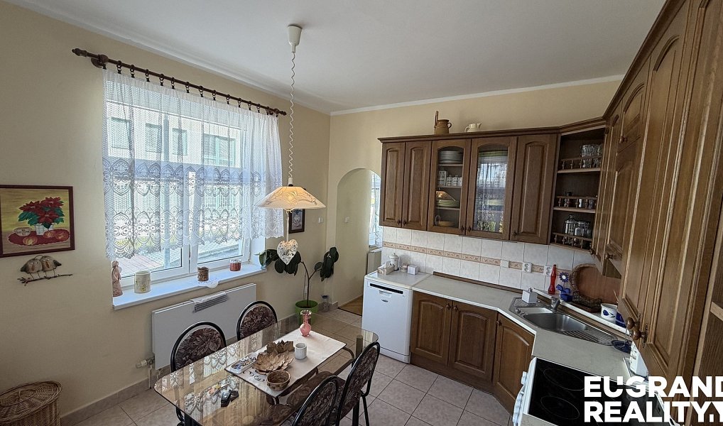 Prodej domu 98 m² s pozemkem 531 m², Šluknov – náhled fotky 9