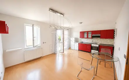 Prodej bytu 2+kk 68 m², Sušilova, Praha 10 - Uhříněves