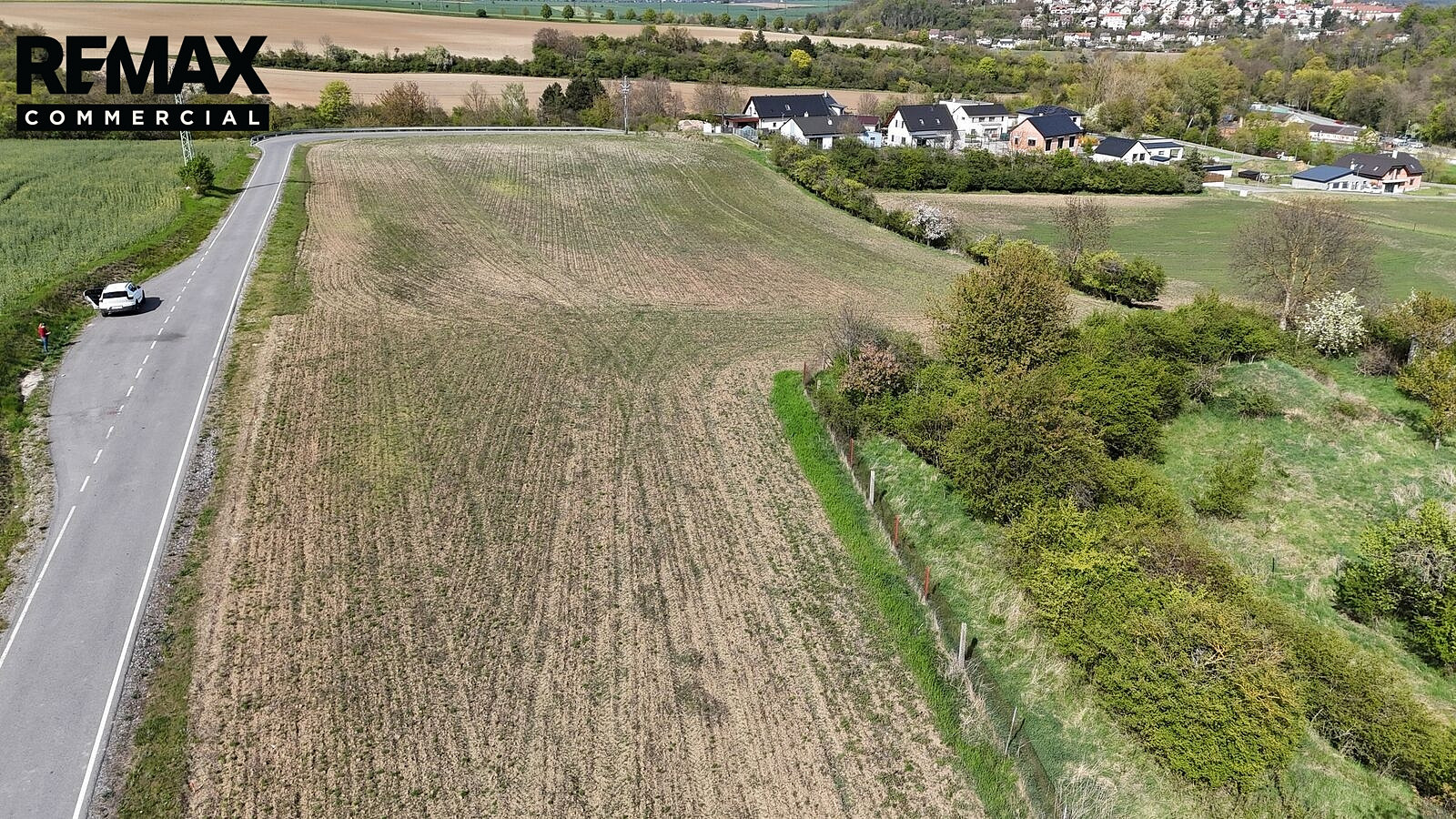 Prodej stavebního pozemku 800 m² – fotografie 5