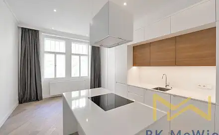 Pronájem bytu 2+kk 54 m², náměstí Jiřího z Poděbrad, Praha 2 - Vinohrady