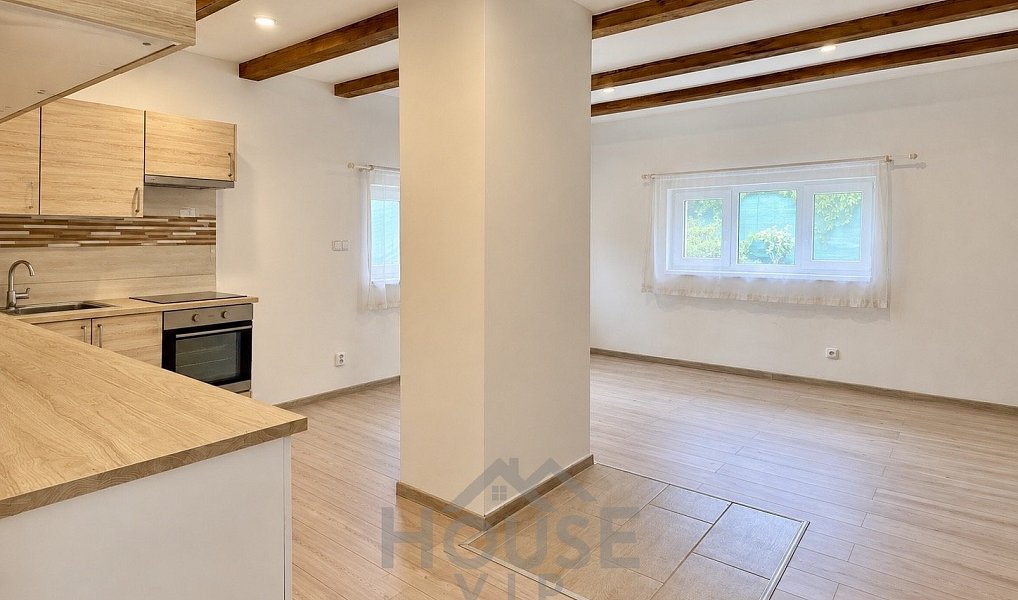 Prodej domu 95 m² s pozemkem 421 m², Praha – náhled fotky 5
