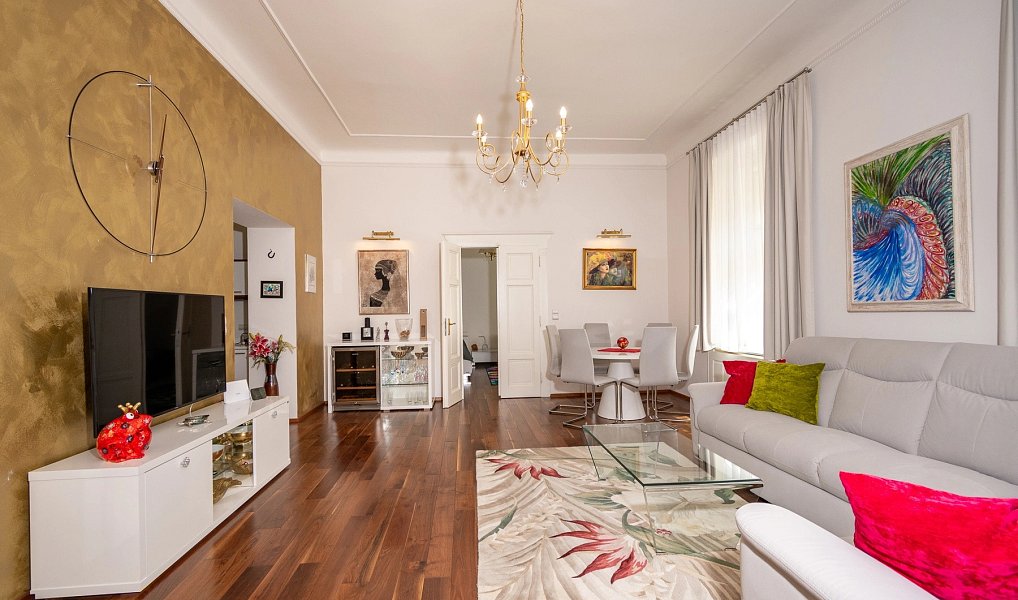 Pronájem bytu 3+kk 137 m², Praha – náhled fotky 4