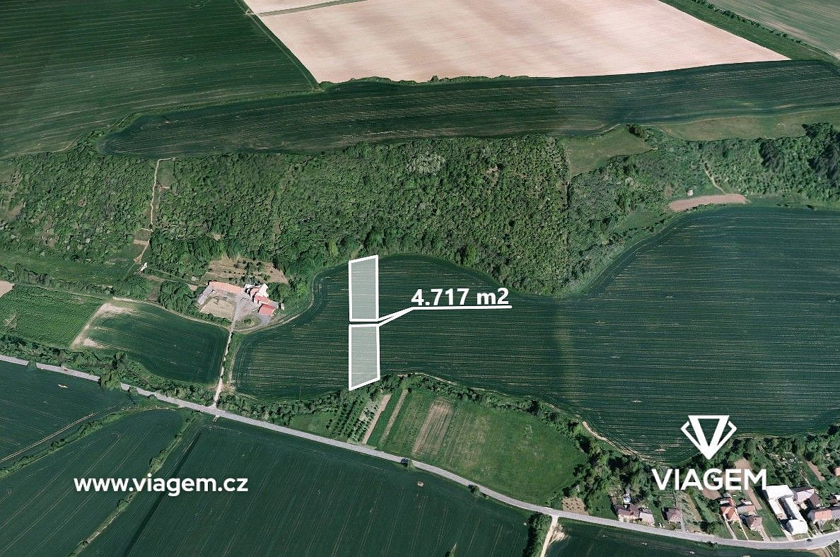 Prodej pole 4 717 m²