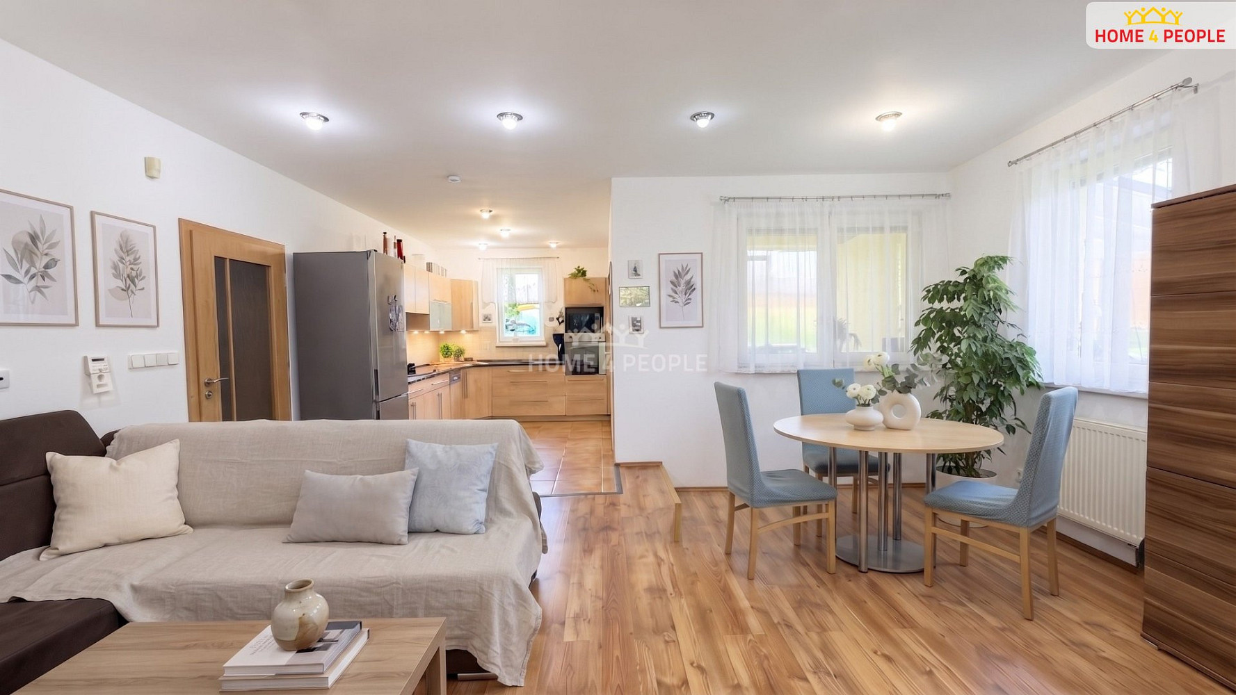 Prodej domu 130 m² s pozemkem 593 m² – fotografie 3