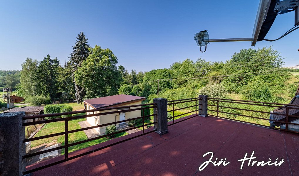 Prodej domu 197 m² s pozemkem 1 935 m², Dýšina – náhled fotky 37