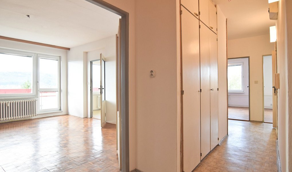 Prodej bytu 4+1 90 m², Zlín – náhled fotky 2