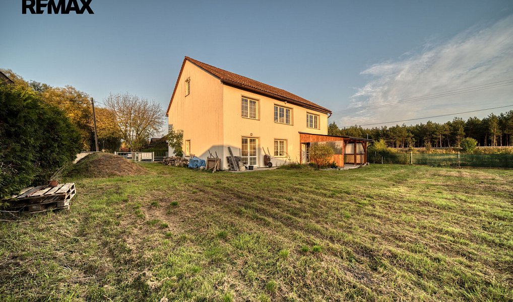 Prodej domu 191 m² s pozemkem 775 m², Vrbová Lhota – náhled fotky 8