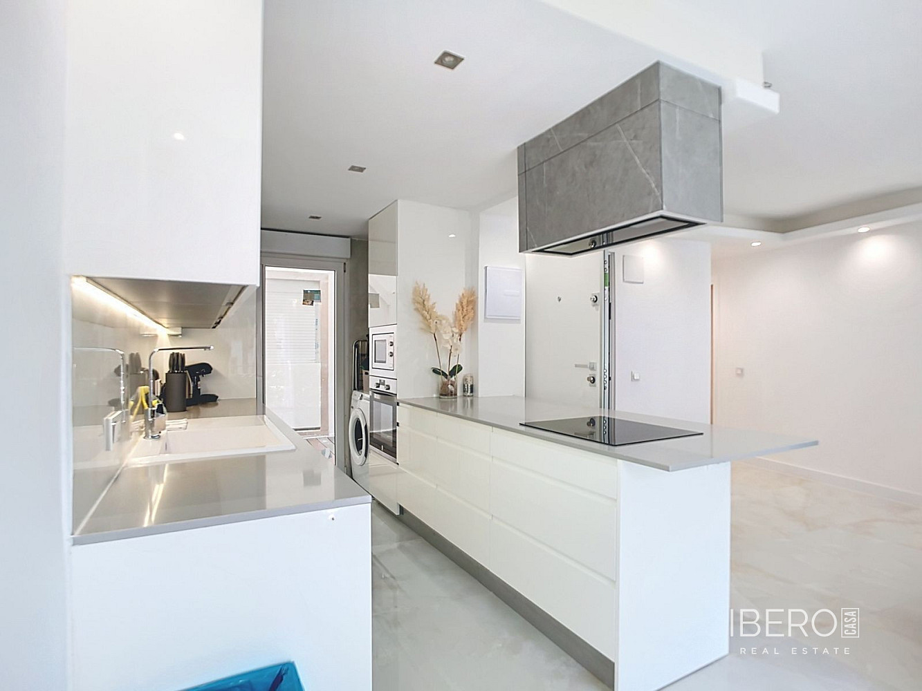 Piso 4+kk – Estepona, Barriada Islas Canarias - Vista 2