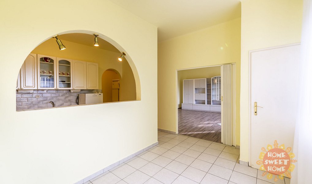 Pronájem bytu 1+1 51 m², Praha – náhled fotky 2