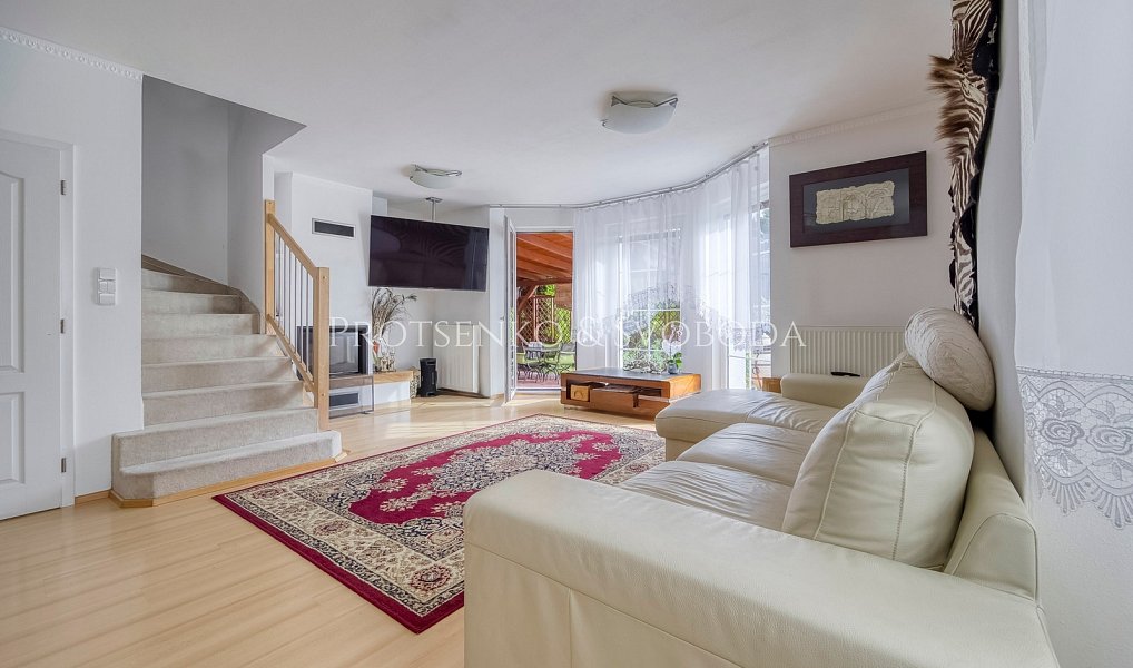 Prodej domu 185 m² s pozemkem 920 m², Hostivice – náhled fotky 16