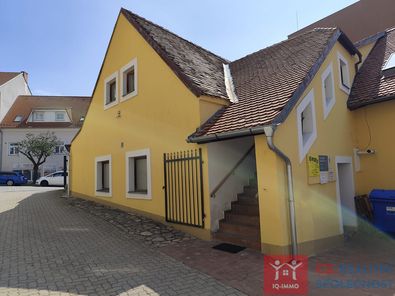 Pronájem obchodních prostor 33 m²