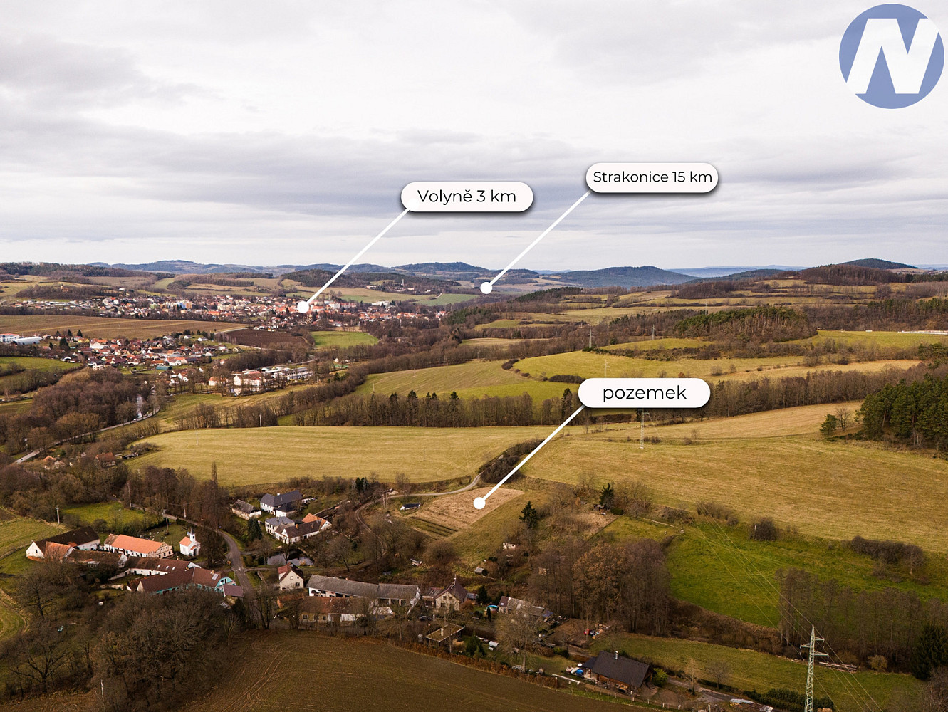 Prodej stavebního pozemku 3 733 m² – fotografie 3