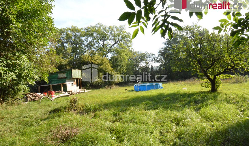 Prodej zahrady 2 444 m², Malé Žernoseky – náhled fotky 5
