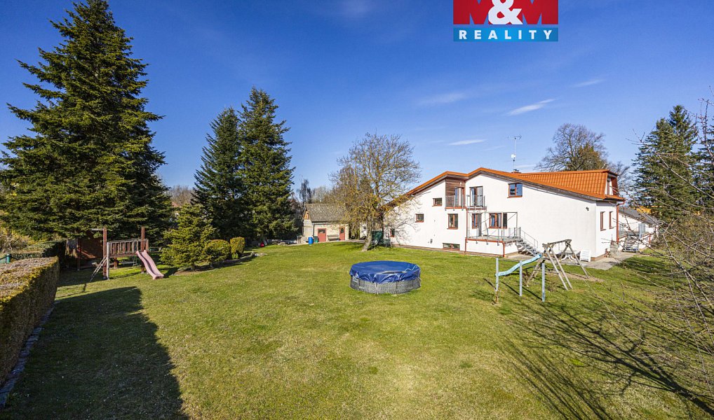 Prodej domu 374 m² s pozemkem 4 508 m², Sulice – náhled fotky 2
