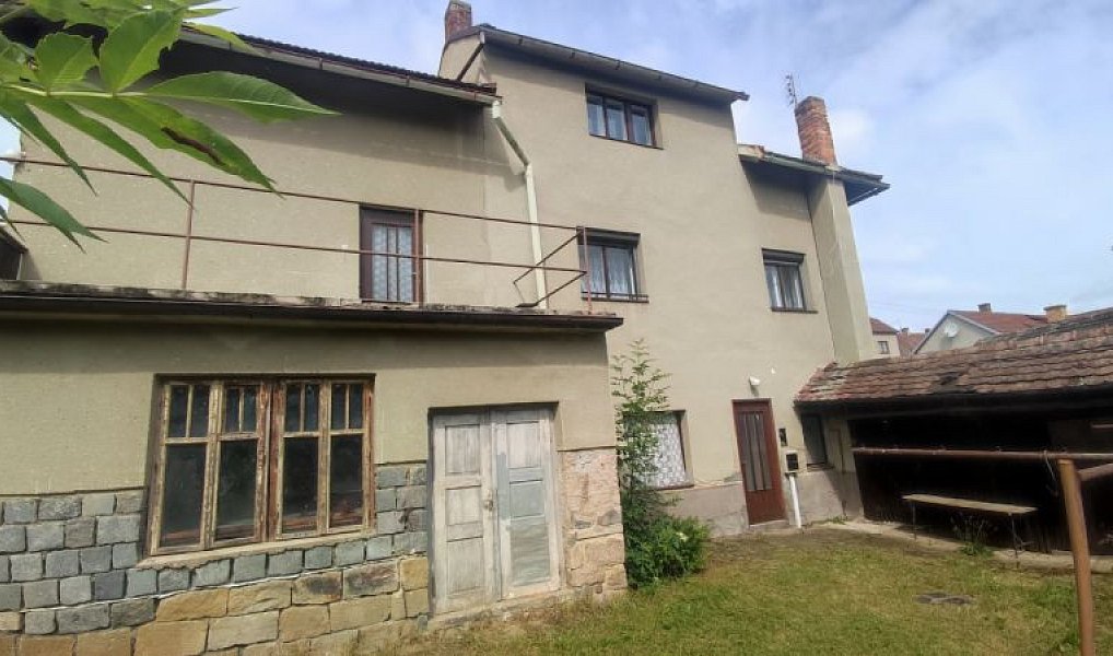 Prodej domu 150 m² s pozemkem 3 022 m², Hroubovice – náhled fotky 9