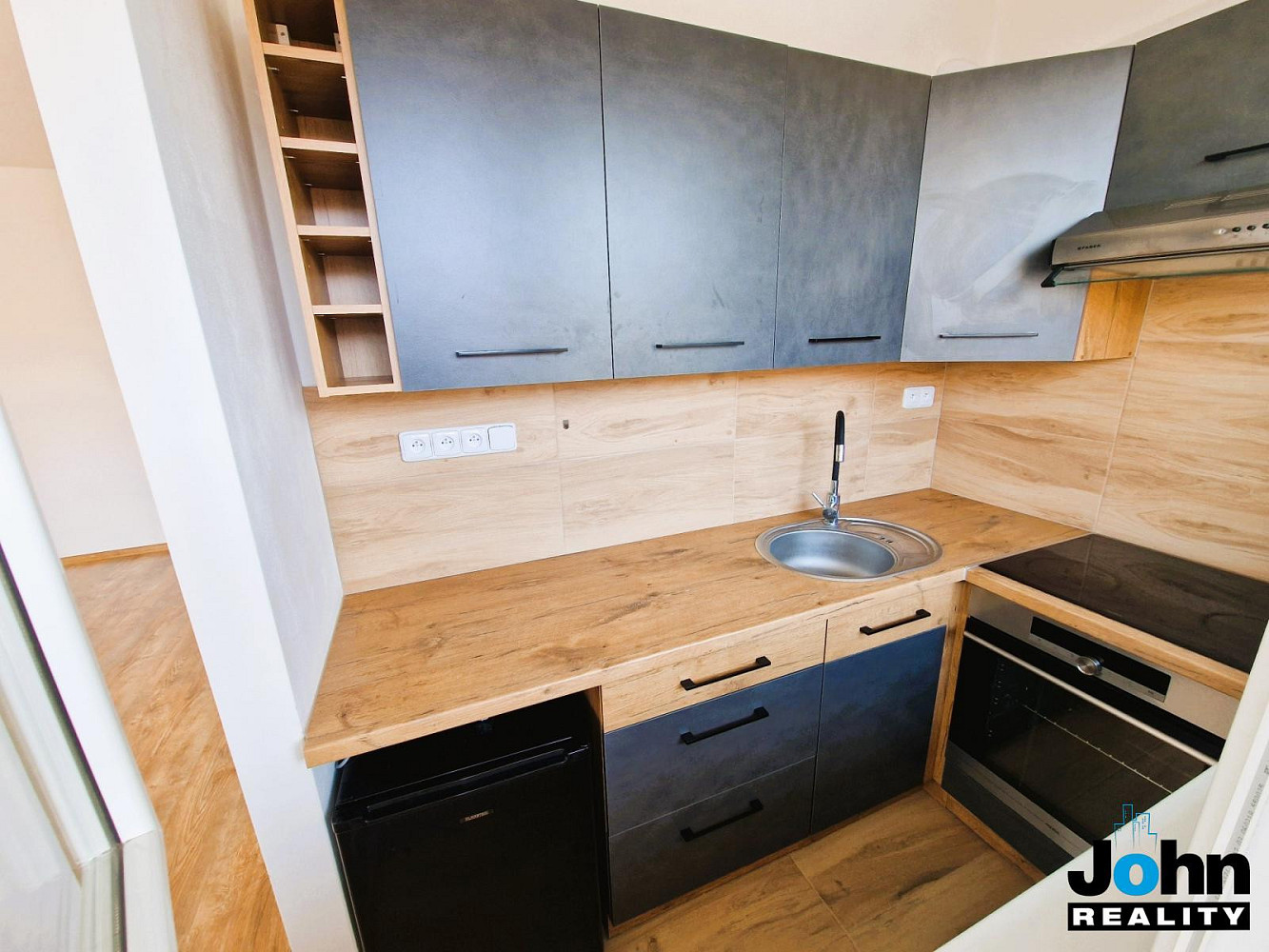 Pronájem bytu 1+kk 26 m² – fotografie 4